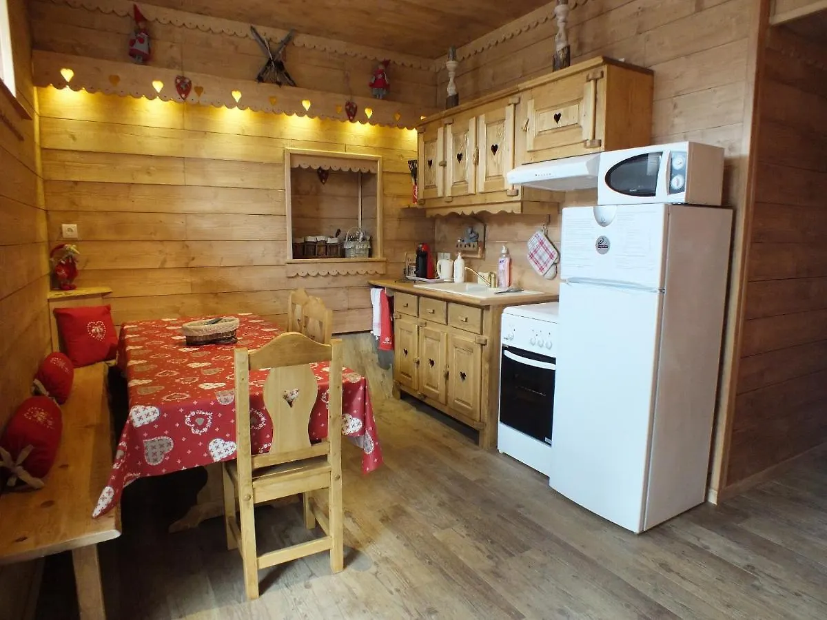 Les Grands Champs Hotel Attignat-Oncin 3*,  Frankrijk